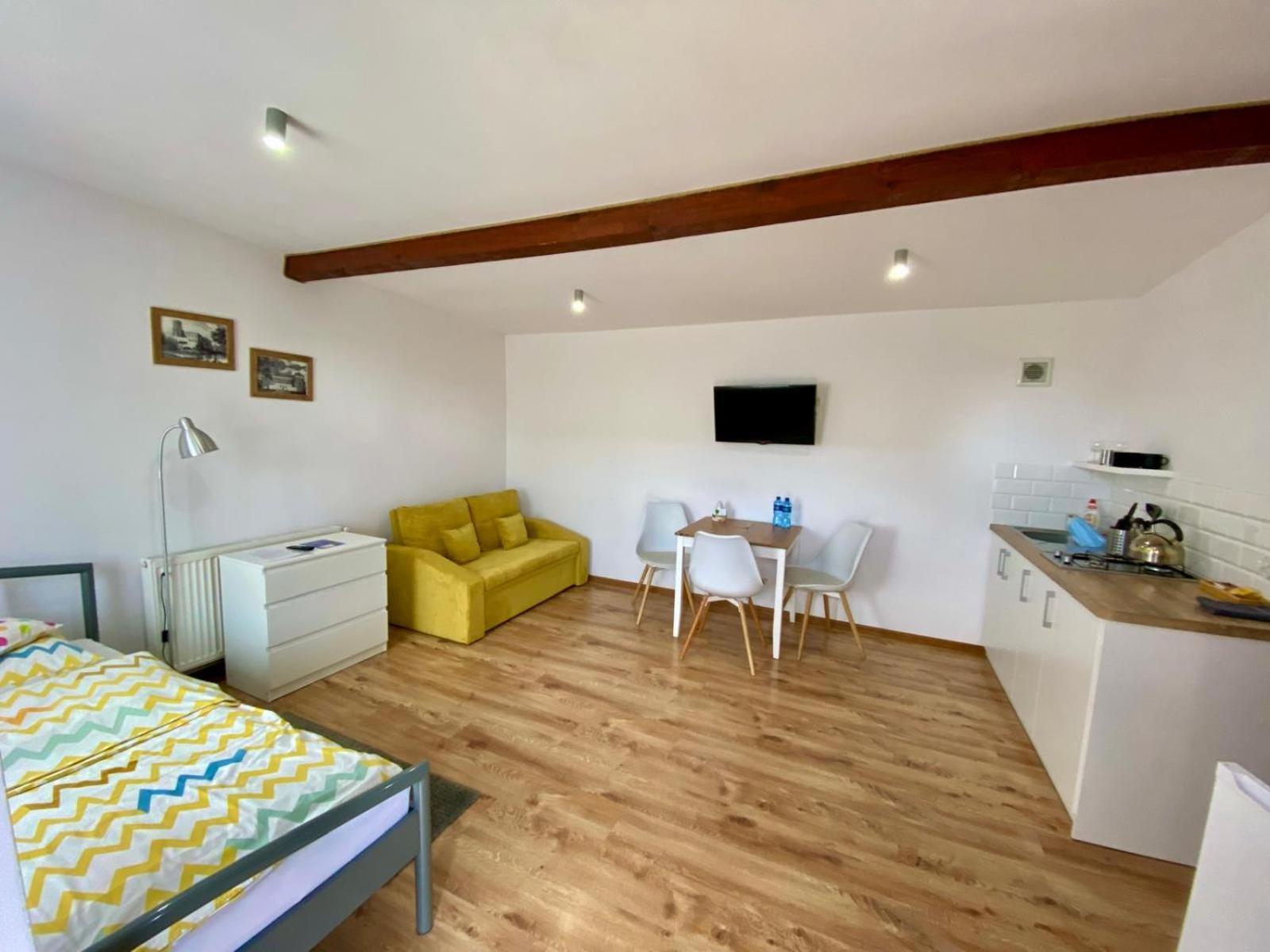 Zielone Zacisze Villa Uniejow Exterior foto